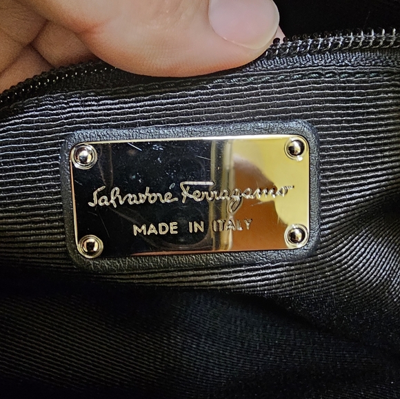 Salvatore Ferragamo Vara Tote Nylon with Leather Medium - Picture 5 of 16